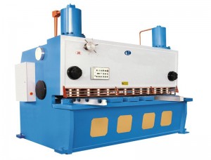 CMF CS Hydraulic Guillotine Shear